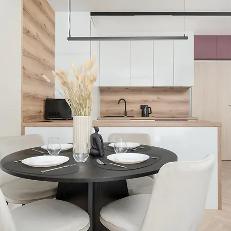 شقة Stylowy Z Balkonem I Wanna By Renters *