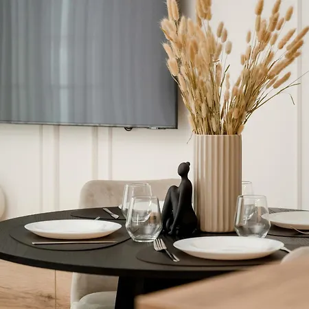 Stylowy Z Balkonem I Wanna By Renters Apartman Wrocław